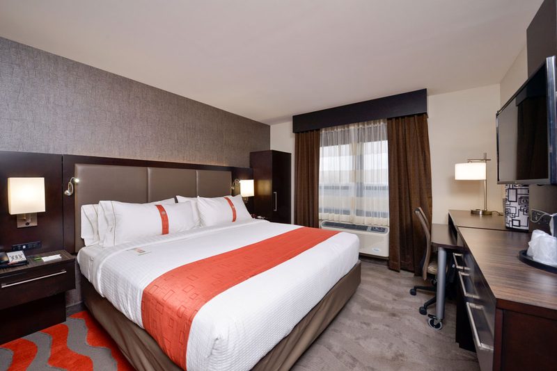 Staten Island Yankees Hotel Accommodations For Family